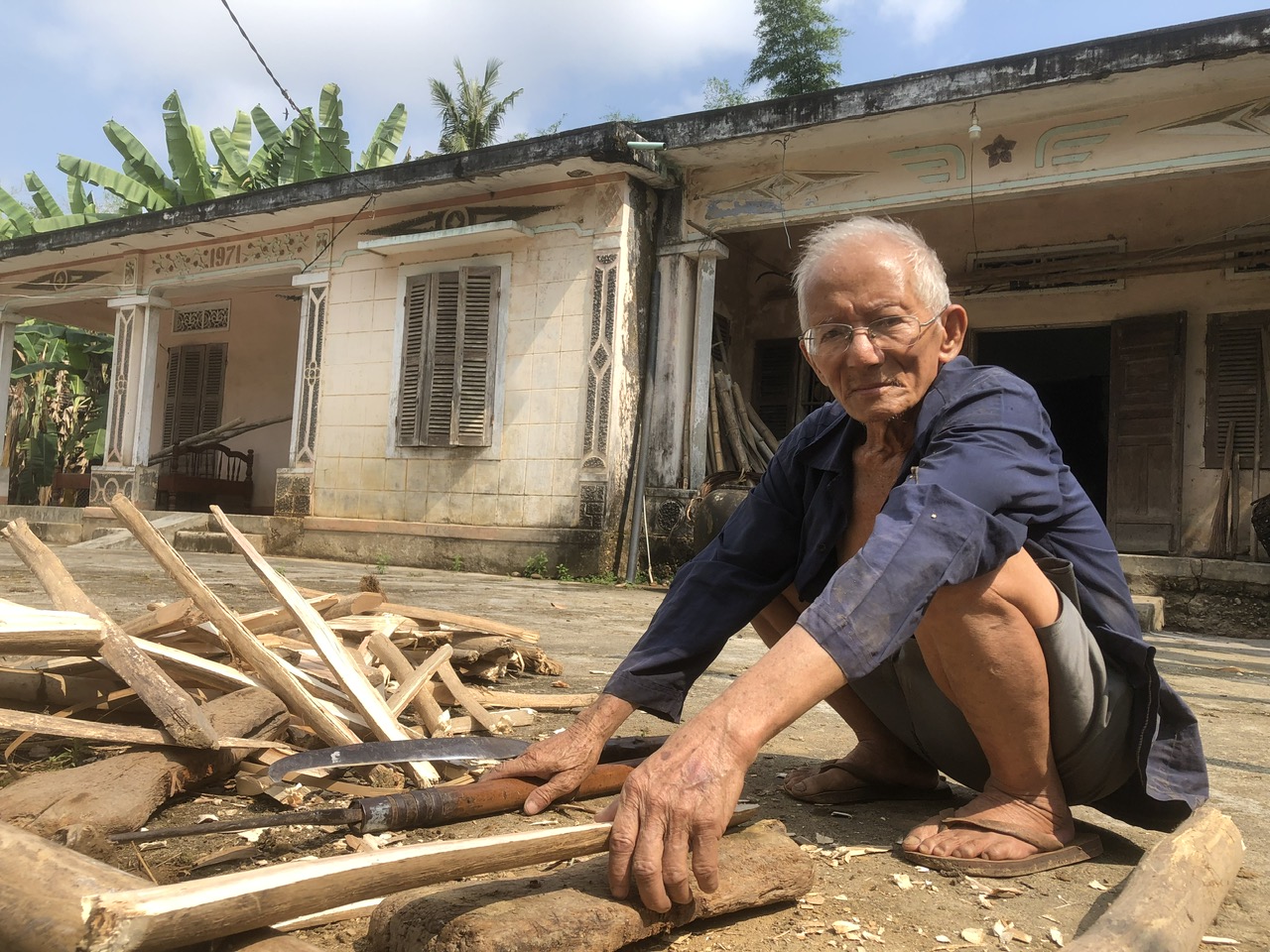 Vì sao TP Quảng Ngãi áp giá đền bù đất ở cho dân quá thấp?